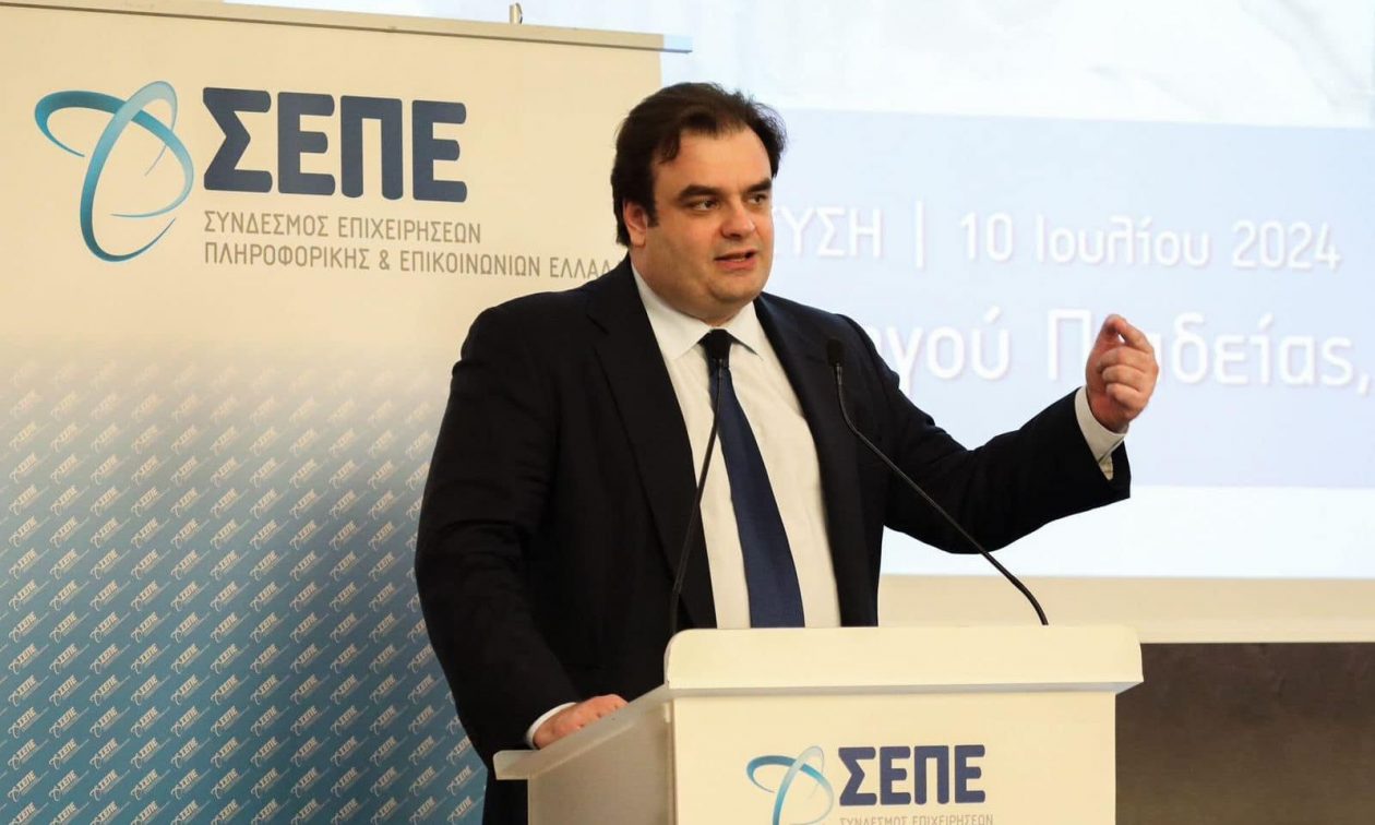 Πιερρακάκης: Εθνικός στόχος να διπλασιάσουμε το ποσοστό των ειδικών στις Τεχνολογίες Πληροφορικής