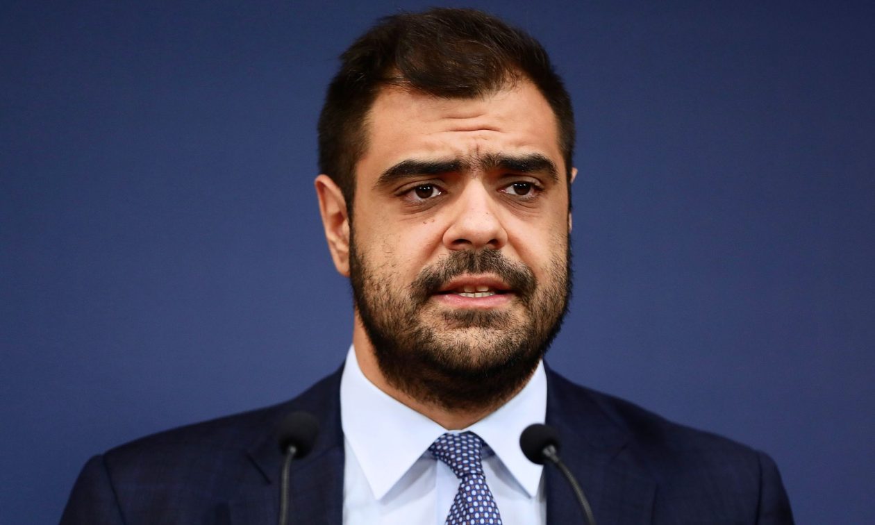 Live η ενημέρωση από τον κυβερνητικό εκπρόσωπο, Παύλο Μαρινάκη