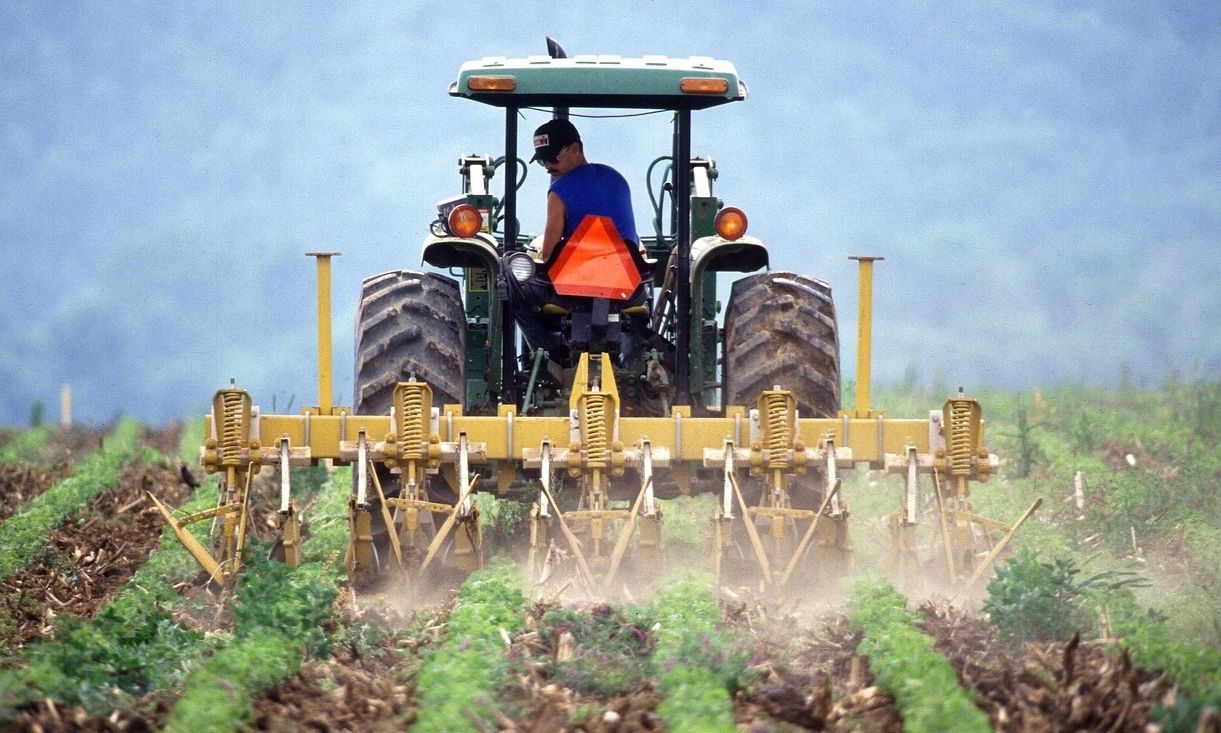 Αγρότες: Αρχίζει η διαβούλευση για το πρόγραμμα Νέων Γεωργών, προϋπολογισμού 410 εκατ. ευρώ