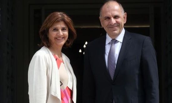 Συνάντηση Γεραπετρίτη με την απεσταλμένη του ΓΓ του ΟΗΕ για το Kυπριακό