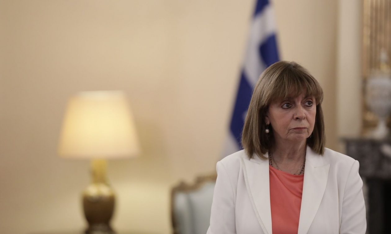 Κατερίνα Σακελλαροπούλου: Εγκαινίασε την έκθεση «ΔΗΜΟΚΡΑΤΙΑ» στην Εθνική Πινακοθήκη