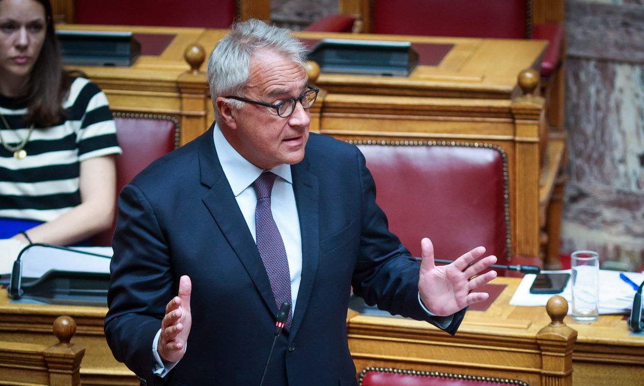 Μάκης Βορίδης: «Την Κεντροαριστερά δεν την θέλει ο λαός» – Τι είπε για την απλή αναλογική