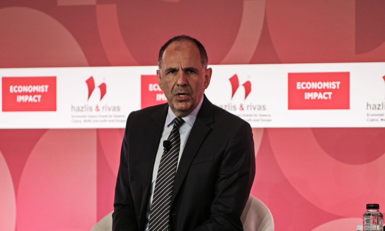 Ενημέρωση από Γεραπετρίτη για εθνικά θέματα