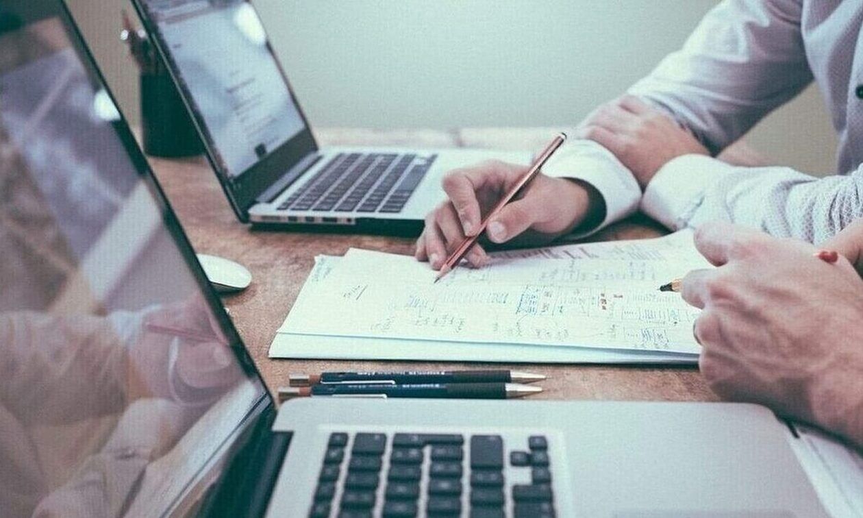 Τριπλή ανάσα για τους ελεύθερους επαγγελματίες: Οι αλλαγές στα τεκμήρια