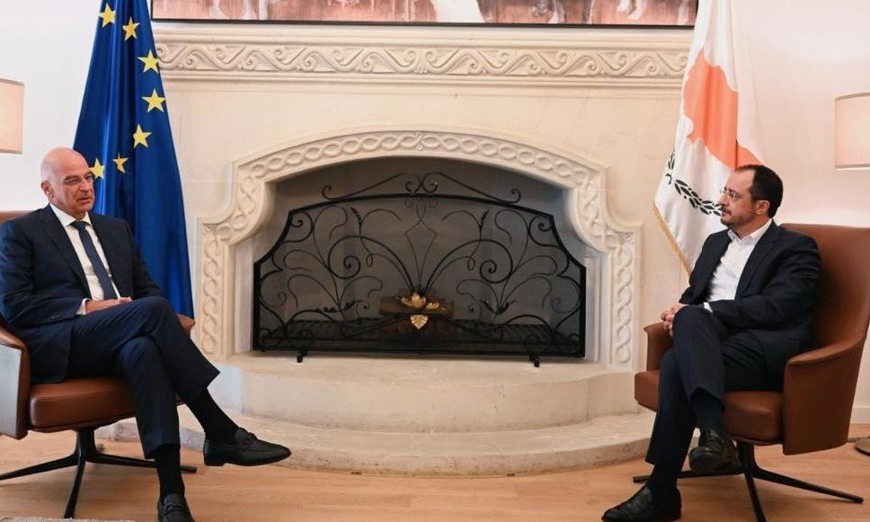 Ποια ήταν η ιδιαίτερη τιμή που επιφύλαξε ο Χριστοδουλίδης στον Δένδια