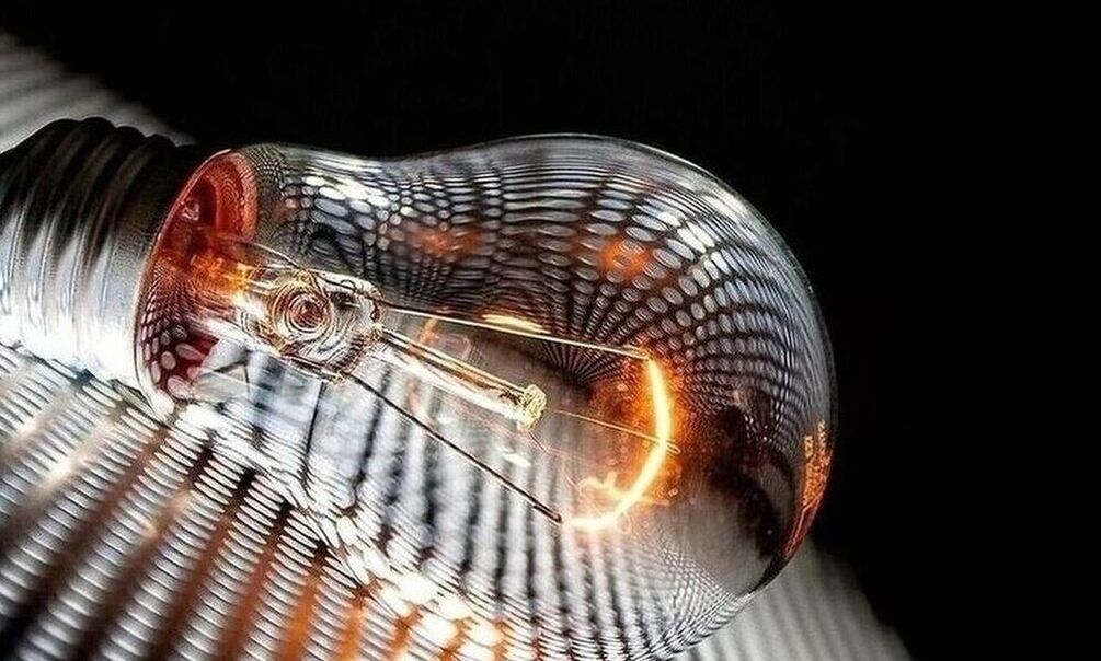 Ρεύμα: Η δέσμη μέτρων στήριξης των νοικοκυριών – Ποια χρωματιστά τιμολόγια επιδοτούνται και πότε