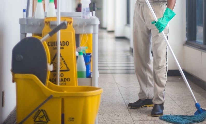 Καθαριότητα: Αρχίζουν από αύριο οι αιτήσεις για πρόσληψη σε σχολικές μονάδες του δήμου Αθηναίων