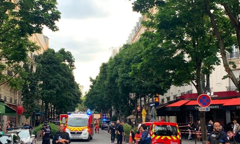 Συναγερμός στη Γαλλία: Αυτοκίνητο παρέσυρε θαμώνες καφετέριας στο Παρίσι – Αρκετοί τραυματίες