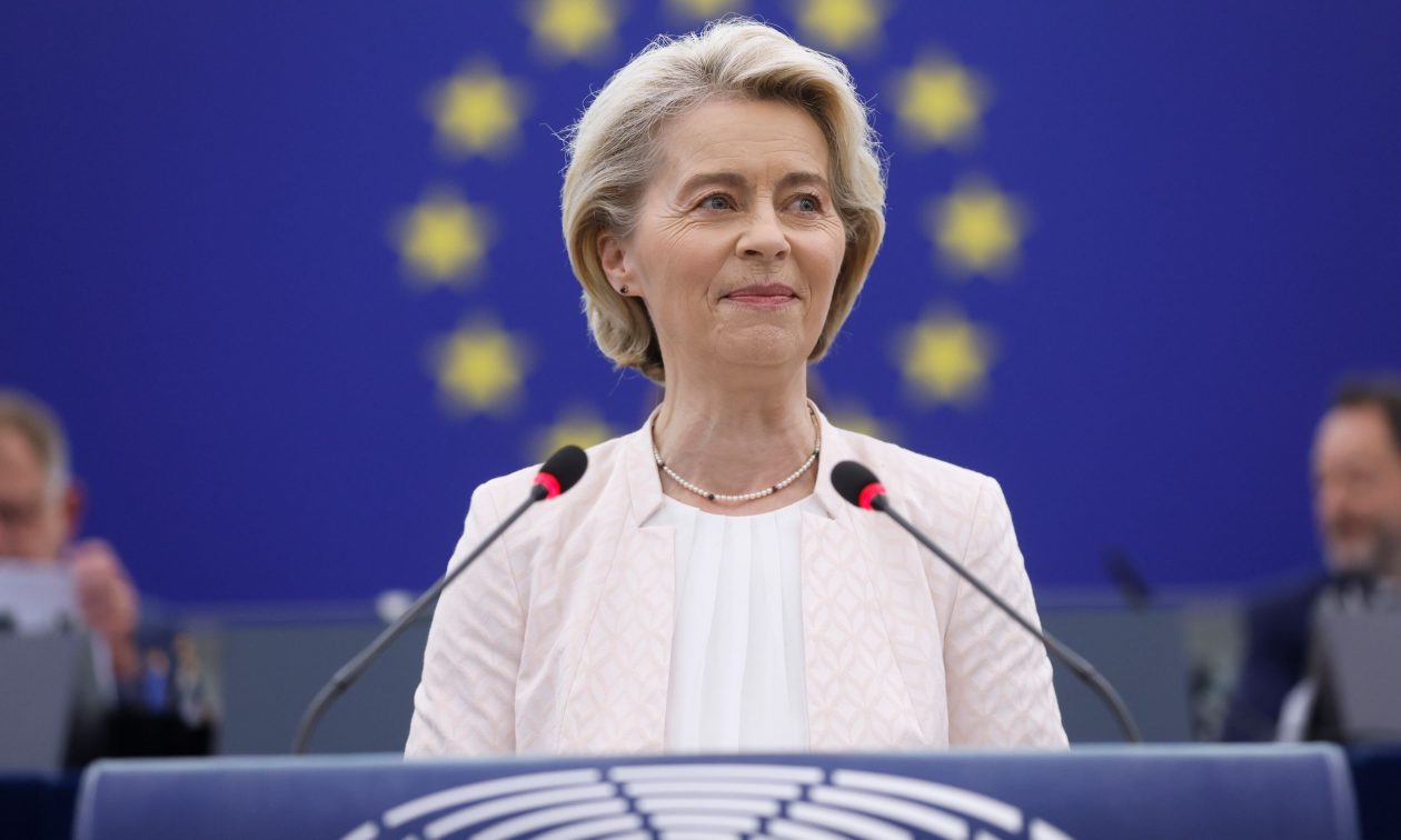 Live – Η συνεδρίαση του Ευρωπαϊκού Κοινοβουλίου και η ψηφοφορία για την Ούρσουλα φον ντερ Λάιεν