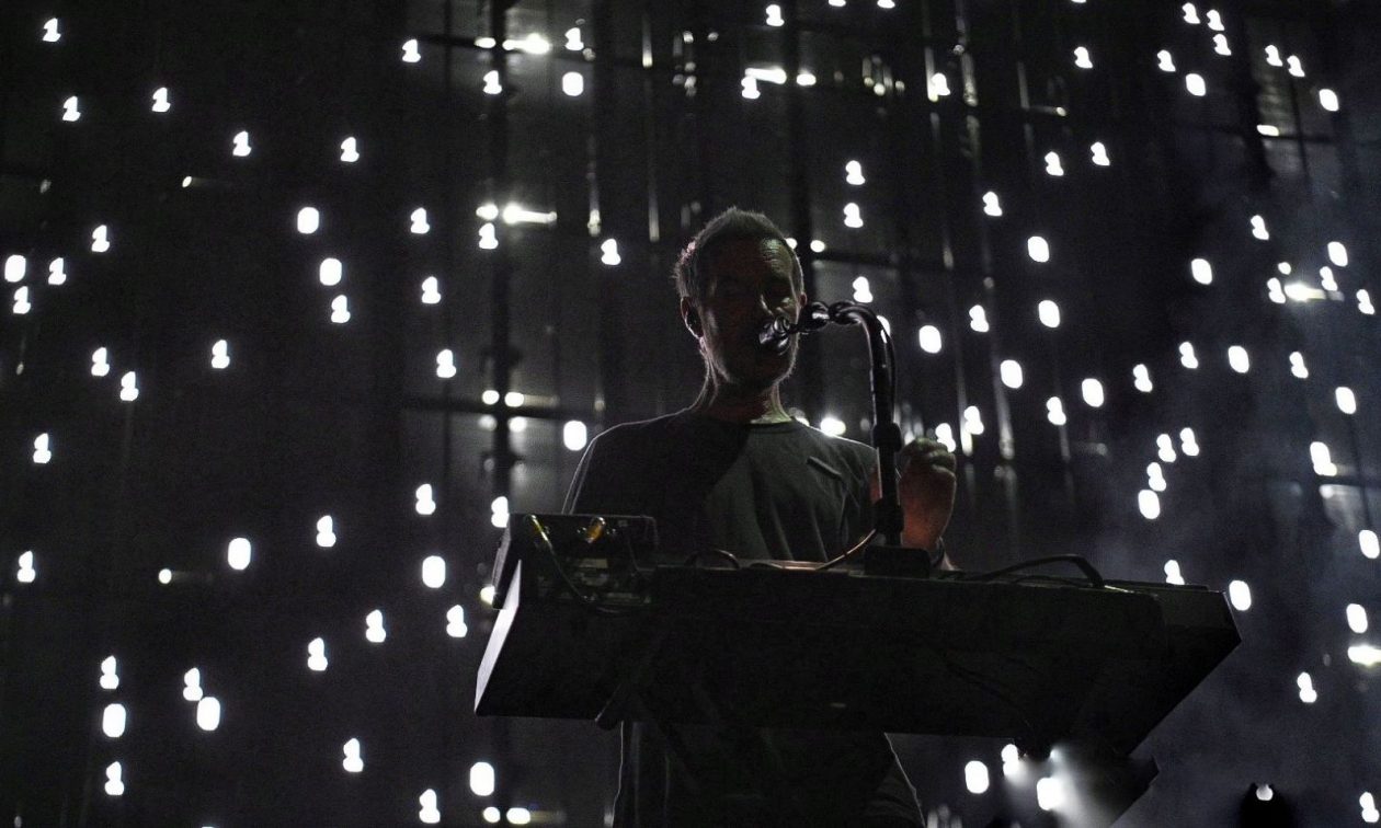 Release Athens Festival: Η συναυλία – δήλωση των Massive Attack στην πλατεία Νερού