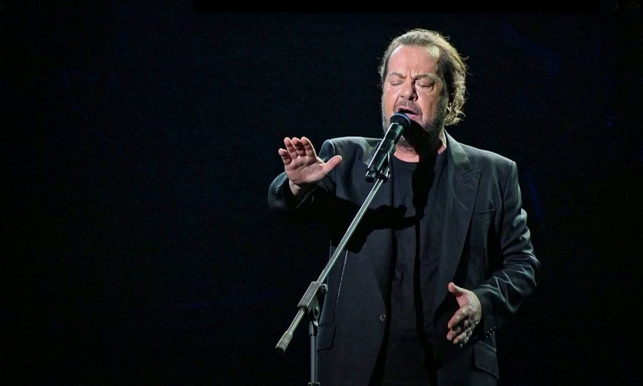 Γιάννης Πάριος: Ζωντανά στο Θέατρο Γης – Η προπώληση ξεκίνησε