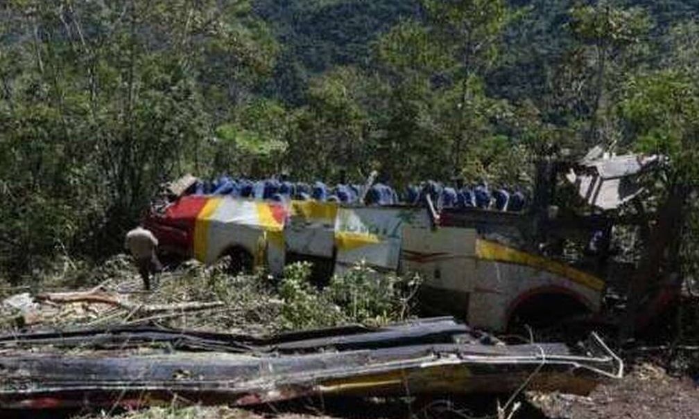 Βολιβία: Σύγκρουση φορτηγού με λεωφορείο στις Άνδεις