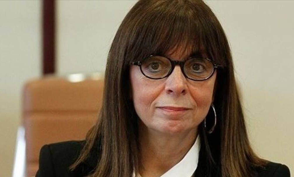 Οι δύο σειρές που παρακολουθεί η Πρόεδρος της Δημοκρατίας Κατερίνα Σακελλαροπούλου