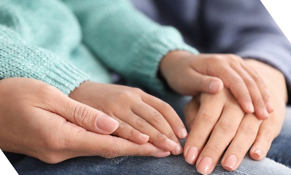 Με 300 έως 500 ευρώ θα επιδοτηθούν οι γονείς αν επιλέξουν Νταντάδες της Γειτονιάς