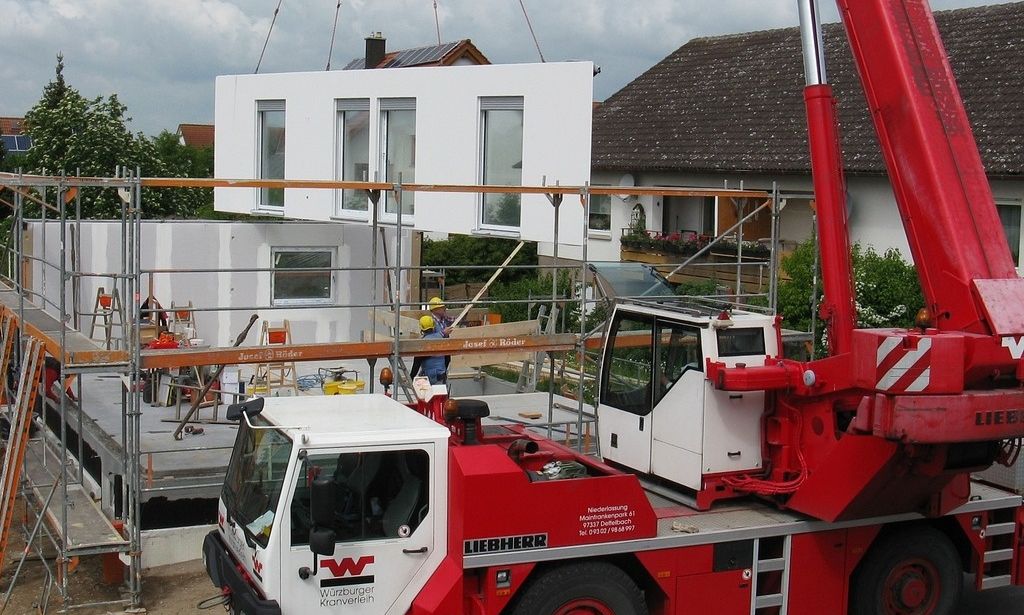 Μικροσκοπικά σπίτια – Μεγάλες προσδοκίες: Όταν τα κουκλόσπιτα κατοικούνται