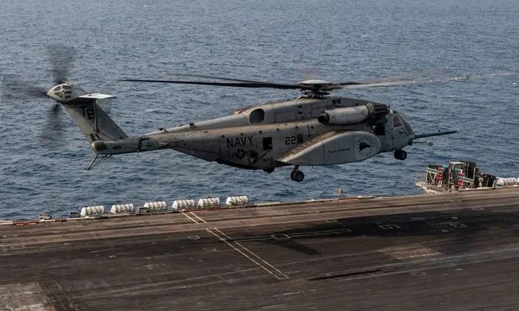 Μέση Ανατολή: Οι ΗΠΑ στέλνουν αντιτορπιλικά πιο κοντά στο Ισραήλ