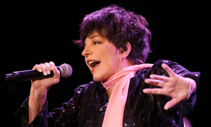 Λάιζα Μινέλι: Έγραψε την αυτοβιοβιογραφία της – Πότε θα κυκλοφορήσει