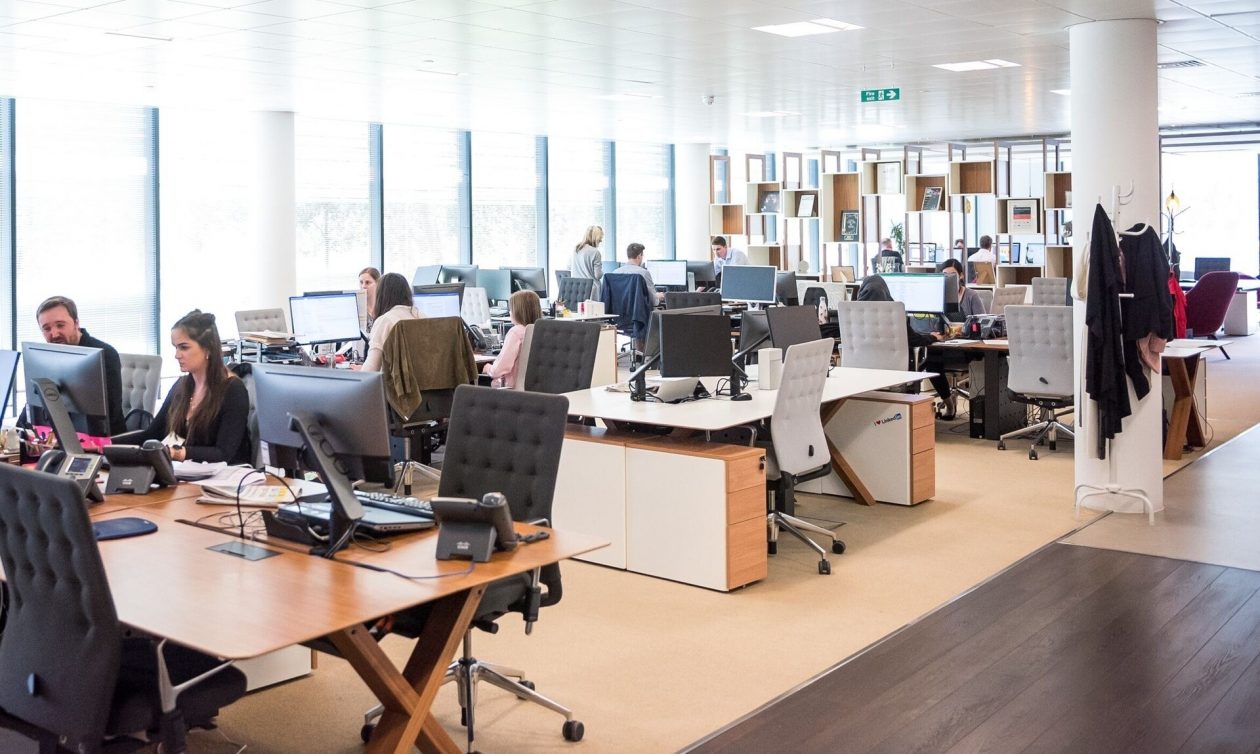 Δεκαπενταύγουστος: Πώς αμείβονται οι εργαζόμενοι – Τι πρέπει να γνωρίζουν