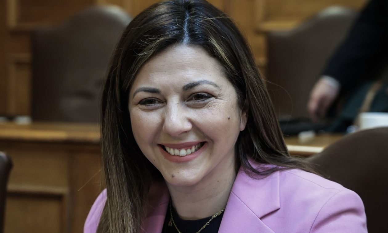 Σοφία Ζαχαράκη: Έρχονται μέτρα για τη λύση του δημογραφικού