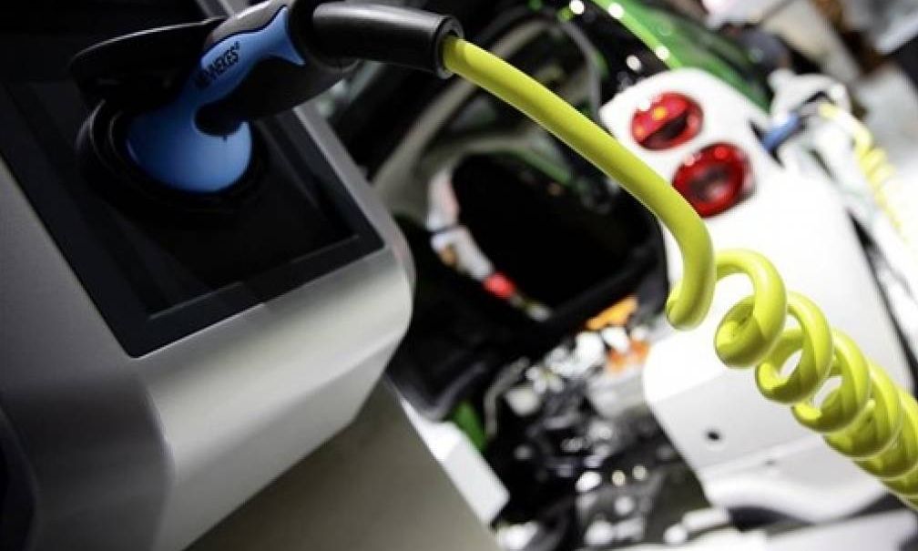 Αύξηση των πωλήσεων καινούριων υβριδικών αυτοκινήτων στην Ελλάδα, τον Ιούλιο