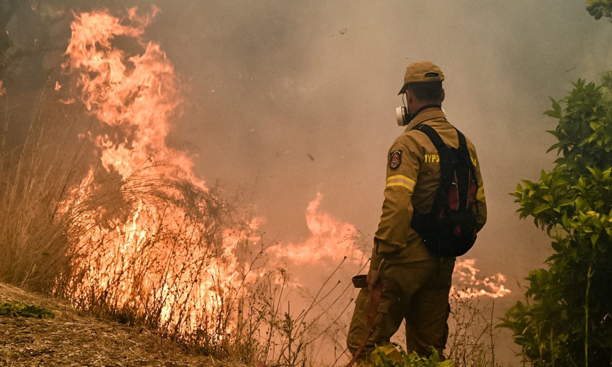 Η Vodafone στηρίζει τους συνδρομητές της στην Αττική που πλήττονται από τις πυρκαγιές