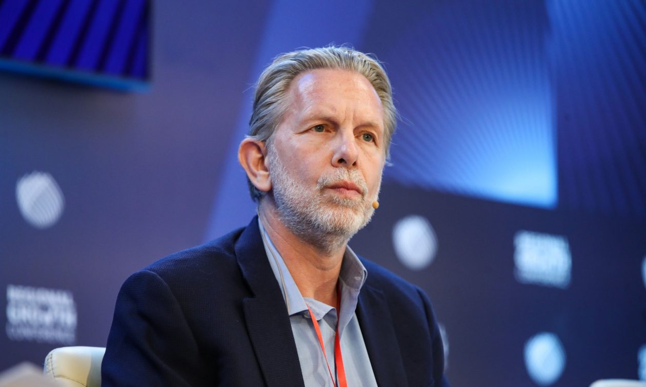 Γερουλάνος για φωτιά στην Αττική: Η πρωτεύουσα βομβαρδίστηκε – Να αλλάξουμε συνολικά και συλλογικά