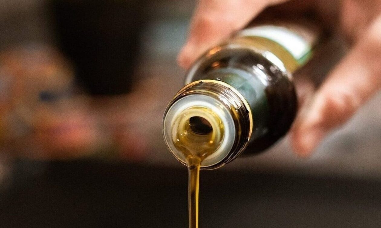 Ελαιόλαδο: Πώς θα εξελιχθούν οι τιμές τη νέα χρονιά