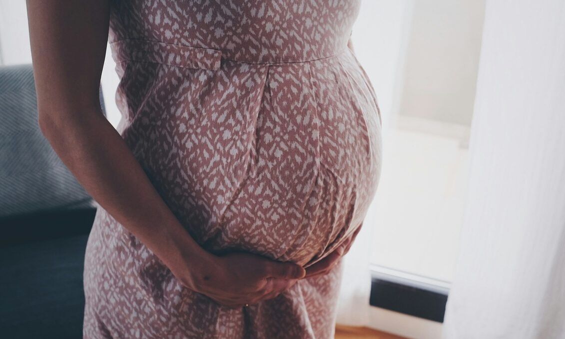 Απάντηση Γεωργιάδη για την έγκυο που μεταφέρθηκε από Πρέβεζα στη Λάρισα και γέννησε στα Τρίκαλα