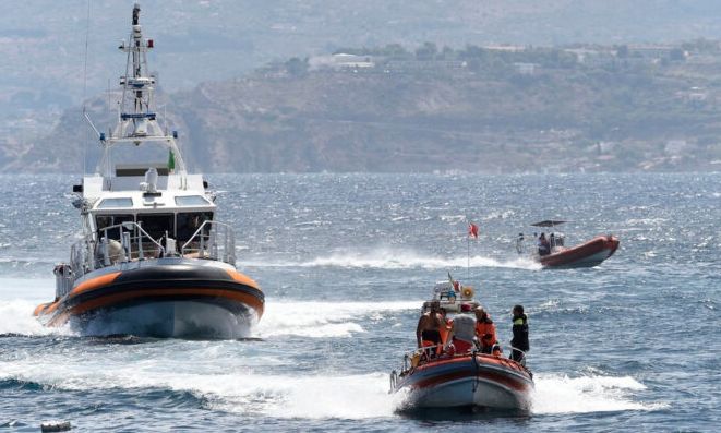 Το θρίλερ στη Σικελία συνεχίζεται: Δύτες ψάχνουν τους 6 αγνοούμενους,  μεταξύ αυτών τον Μάικ Λιντς
