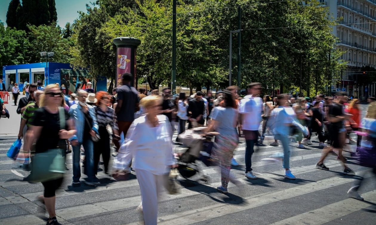 Επιδόματα με προπληρωμένη κάρτα – Τι ισχύει