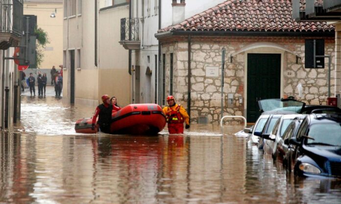 1578402-a9cd782e-floods.jpg