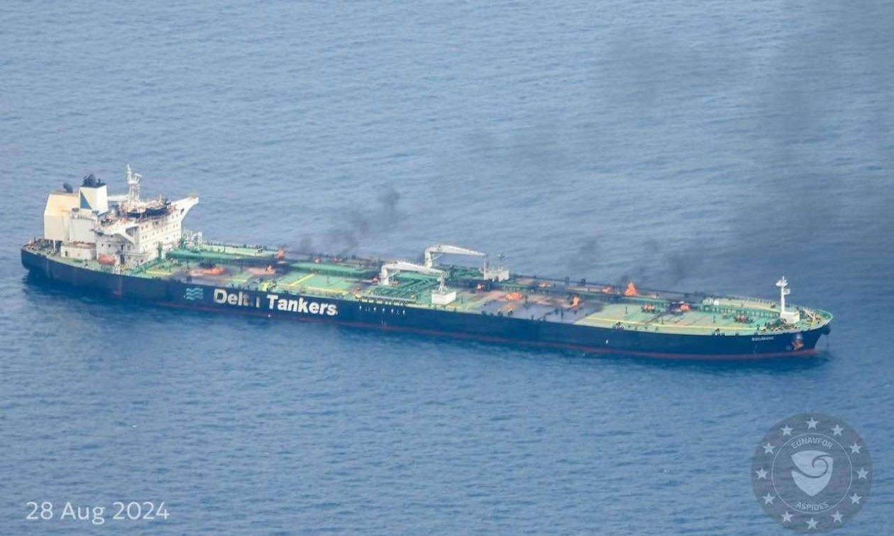 Eunavfor Aspides: Το Sounion αποτελεί κίνδυνο για τη ναυσιπλοΐα και σοβαρή περιβαλλοντική απειλή