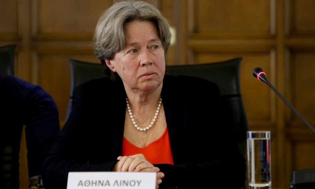 ΣΥΡΙΖΑ: Διαγράφηκε η Αθηνά Λινού