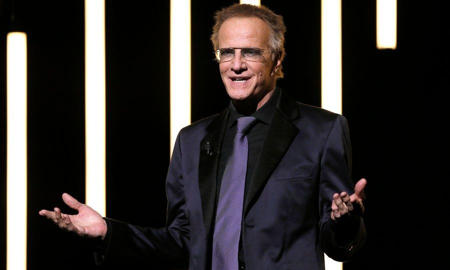 Στο θέατρο Παλλάς ο δημοφιλής Κριστόφ Λαμπέρ