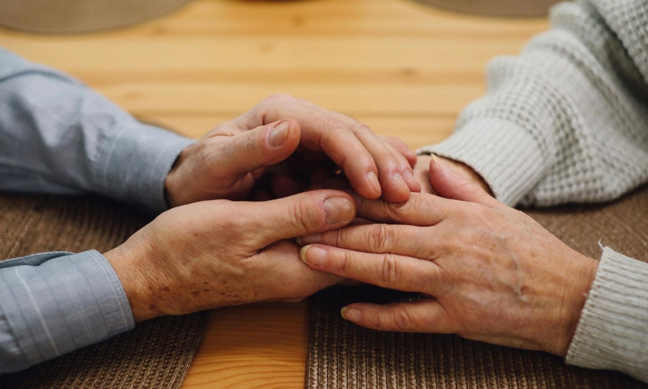 Συντάξεις χηρείας: Ανατροπή – Έρχονται περικοπές για πάνω από 60.000 δικαιούχους