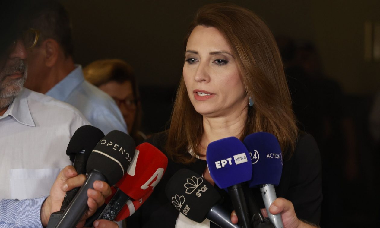 ΣΥΡΙΖΑ – Κασιμάτη: «Απονομιμοποιημένα τα όργανα, ο κόσμος θα απαντήσει»