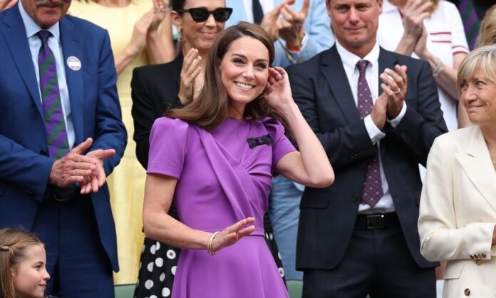 1581842-1742c480-kate-telikos.jpg