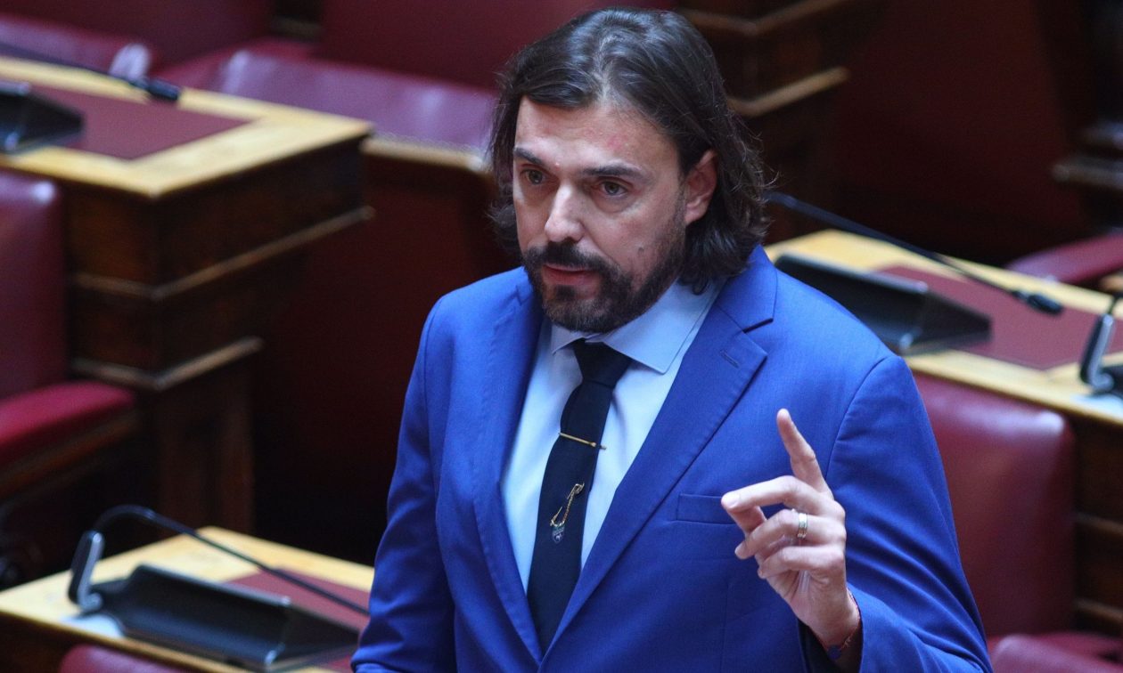 Πέτρος Παππάς: «Διάλυση του κόμματος. Πλεκτάνη γύρω από το πρόσωπο του Στέφανου Κασσελάκη»