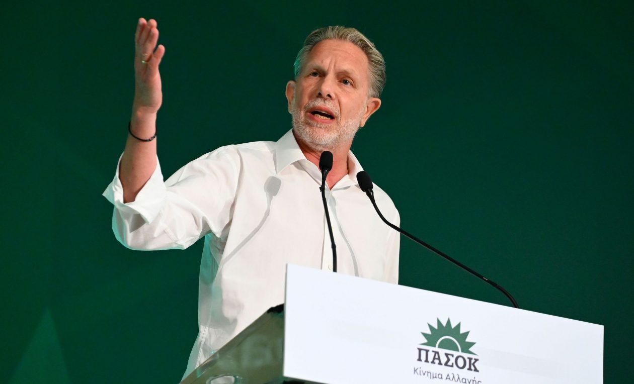 Γερουλάνος: Το ΠΑΣΟΚ χρειάζεται αρχηγό βουλευτή