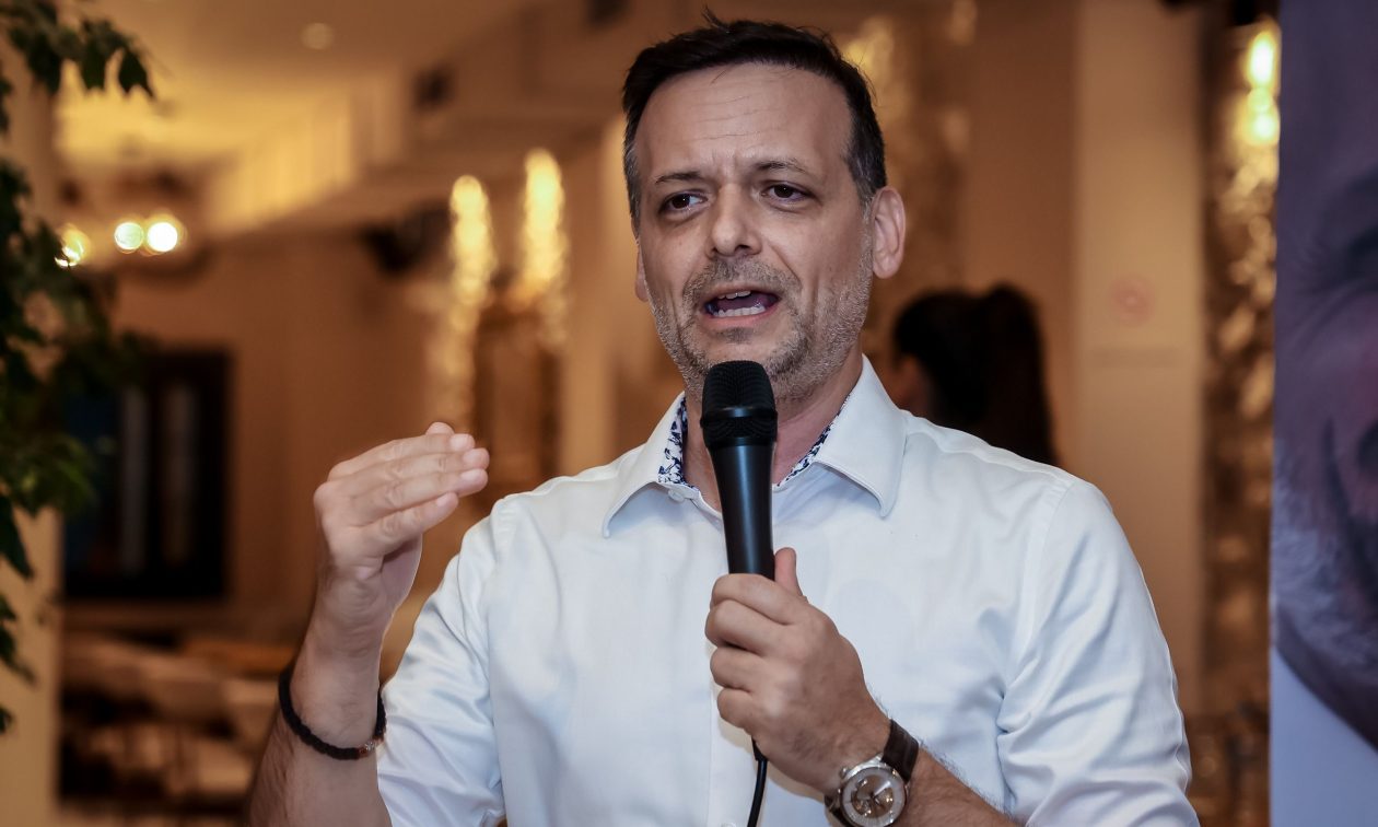 Χάρης Δούκας: Η Aρχή Προστασίας Δεδομένων Προσωπικού Χαρακτήρα ερευνά τα SMS που έστειλε σε πολίτες