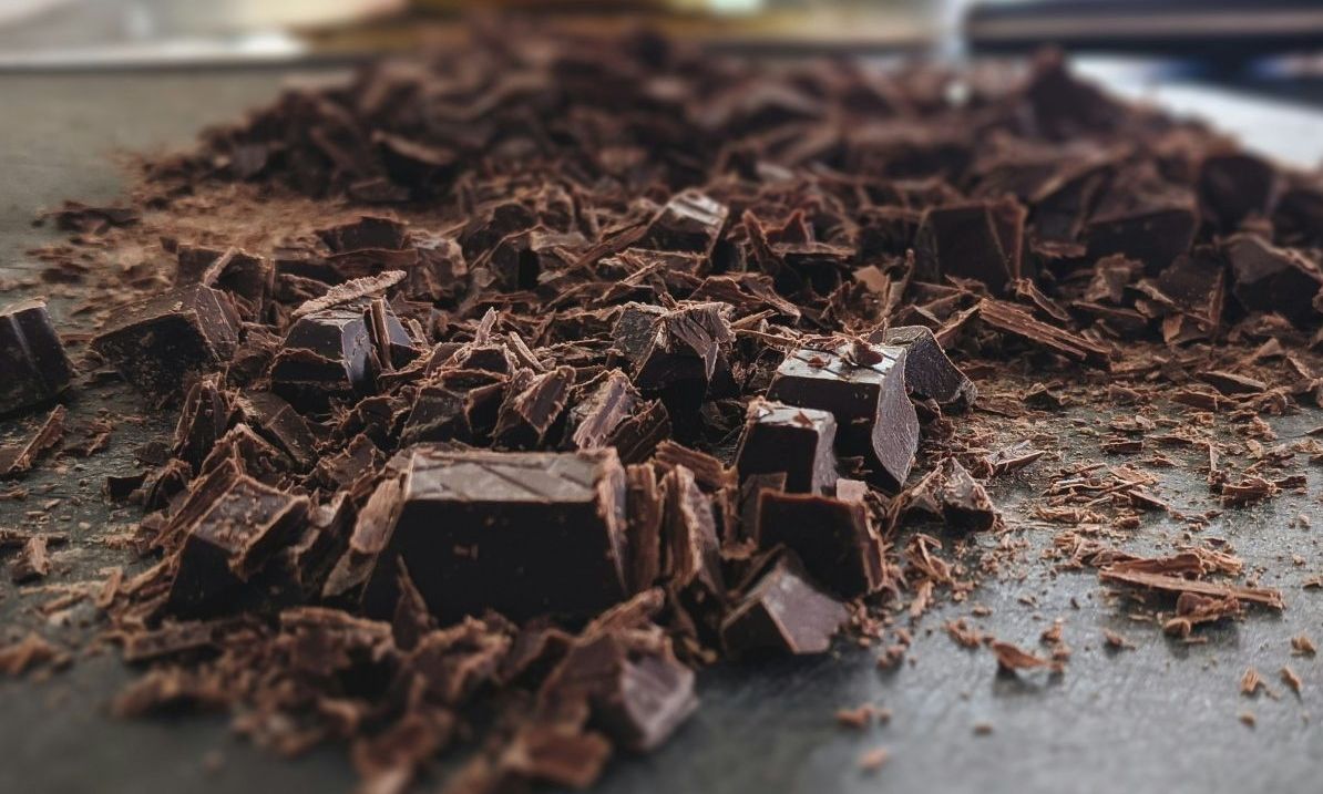 Πικρός ο καφές και η σοκολάτα – Έρχονται μεγάλες αυξήσεις, τι λένε παράγοντες της αγοράς