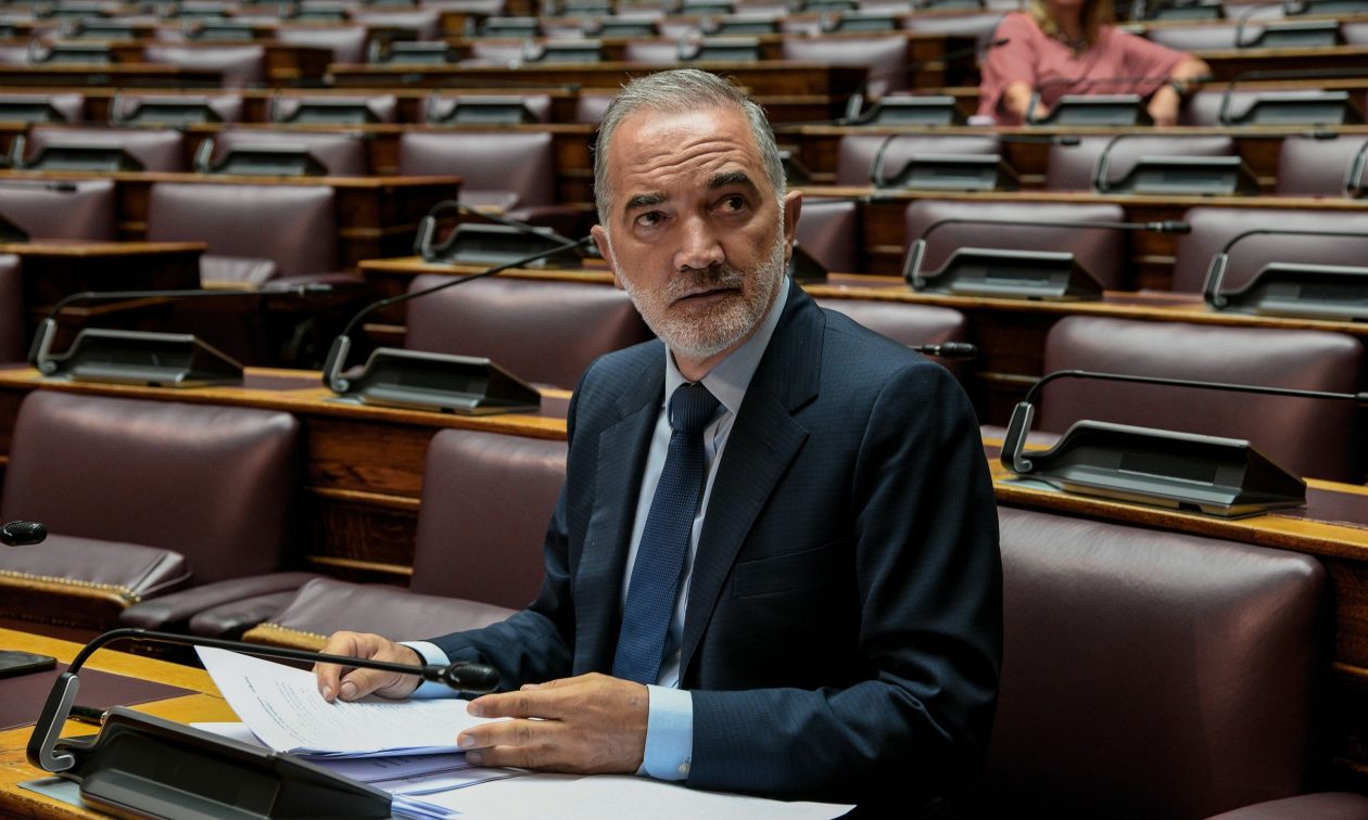 Μάριος Σαλμάς: Οι δηλώσεις που τον έθεσαν εκτός Νέας Δημοκρατίας – Η έντονη δυσφορία στο Μαξίμου