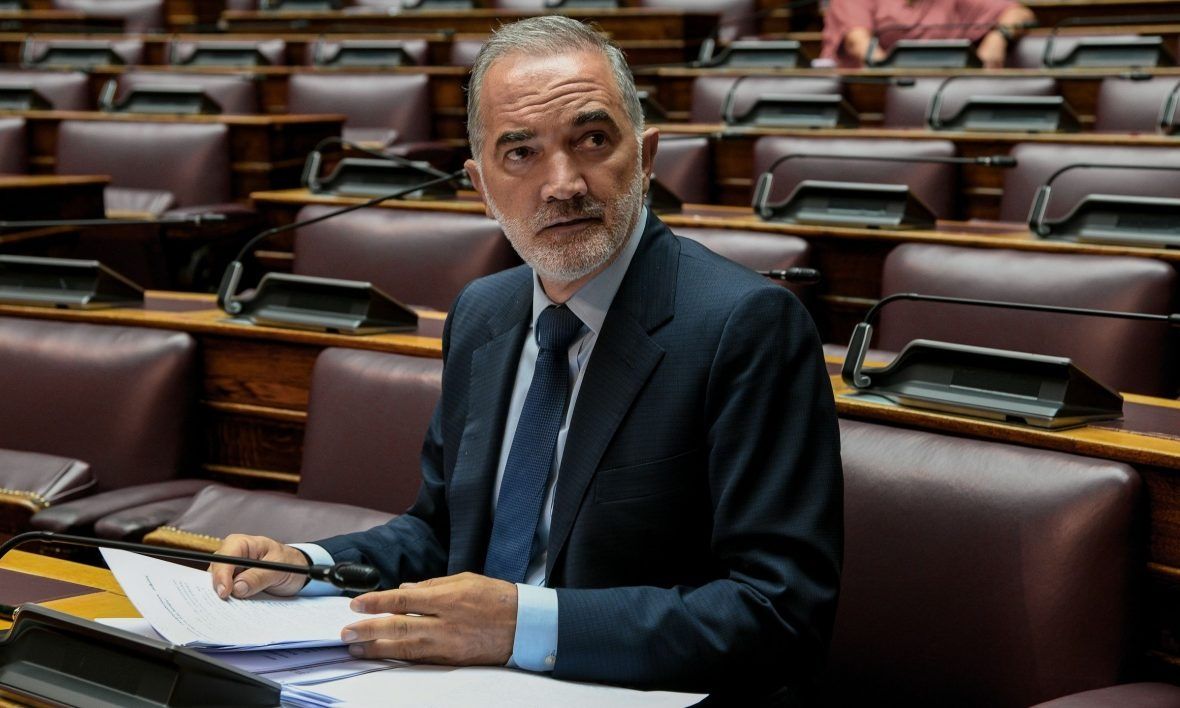 Διαγραφή Σαλμά: Τα μηνύματα προς πάσα κατεύθυνση εντός της ΝΔ