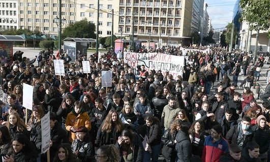 Πιέσεις από τμήμα της βάσης ΣΥΡΙΖΑ-ΠΑΣΟΚ για κοινές πρωτοβουλίες – Τι ζητούν 250 μέλη των κομμάτων