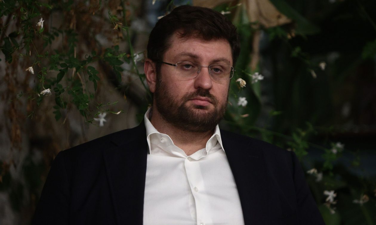 ΣΥΡΙΖΑ – Ζαχαριάδης: «Ο Τσίπρας δεν ασχολείται με τον Κασσελάκη»