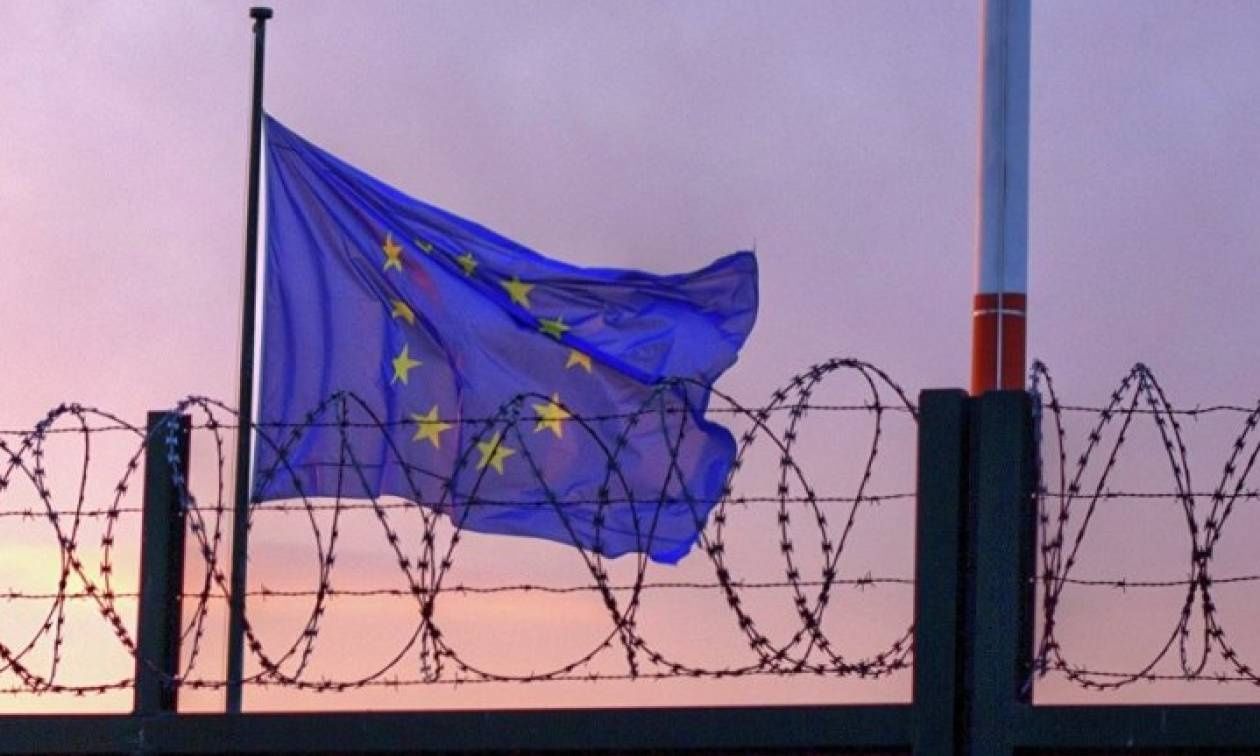 Τέλος στην ελεύθερη μετακίνηση στην Ευρώπη; Τι προβλέπει ο Economist