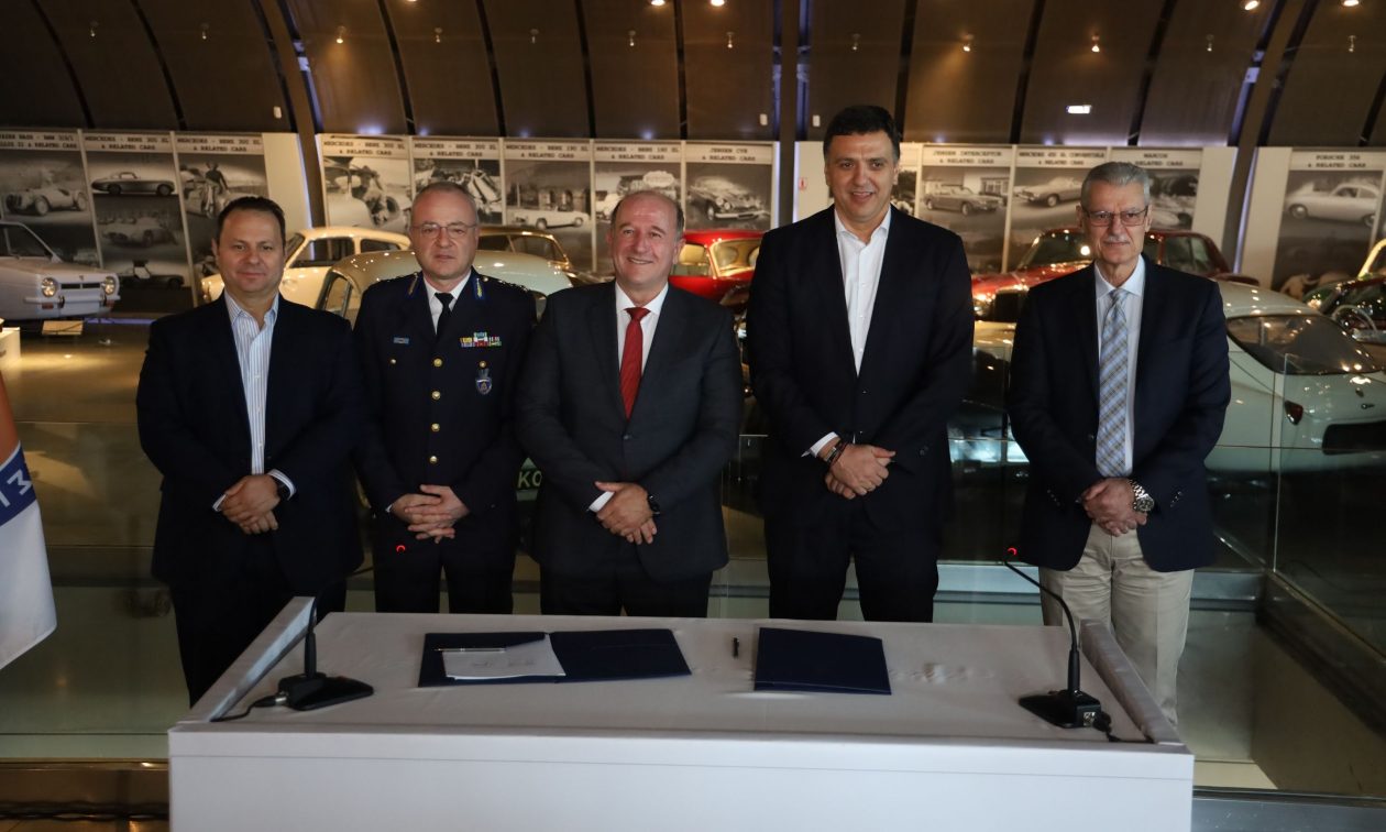 Κικίλιας: Σύμβαση για 414 νέα πυροσβεστικά – 160 θα έχουν παραληφθεί πριν την αντιπυρική περίοδο