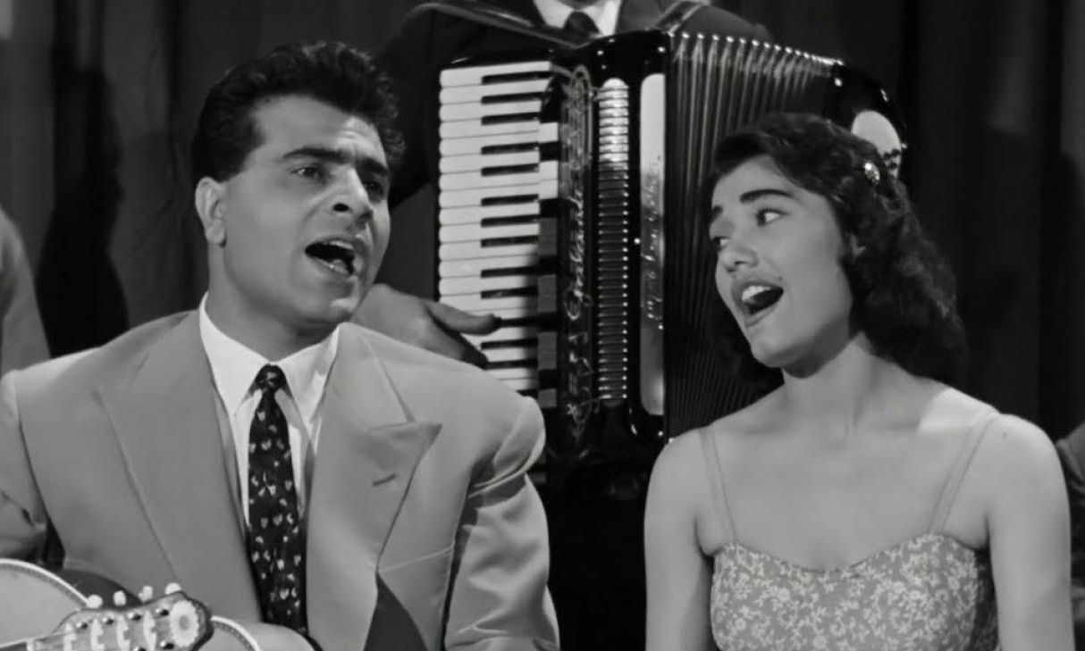 Στέλιος Καζαντζίδης: «Όταν χωρίσαμε με τη Μαρινέλλα δεν ήθελα να βάλω μπουκιά στο στόμα μου»