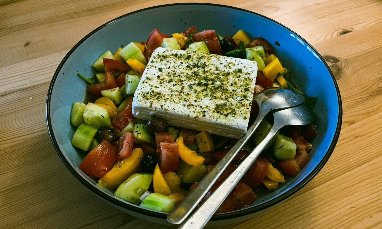 Τα κόλπα των σούπερ μάρκετ με την τιμή της φέτας