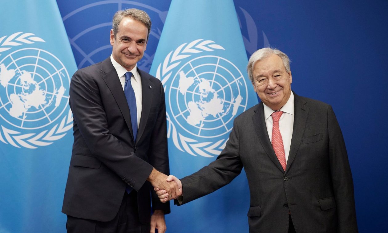 Μητσοτάκης σε Γκουτέρες: Να αξιοποιηθεί κάθε δυνατότητα λύσης Κυπριακού στη βάση των αποφάσεων ΣΑ